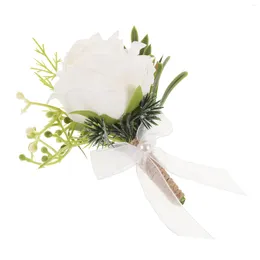 Decorative Flowers White Rose Corsage Artificial Flower Wedding Pographic Props European Style Boutonniere Groom Silk Decoration