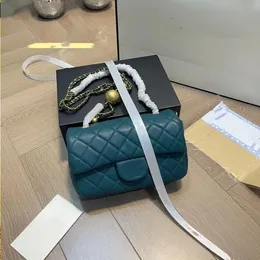 Louls Vutt Luxury Bag Fashion Design Handbag女性のクラシックゴールデンボールチェーンバッグ小さな革製の素材ダイヤモンド格子縞のフリップバッグujxm