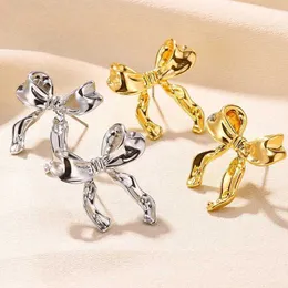 Dangle żyrandol moda złota kolczyki dla kobiet łuk skręcony kolczyk do stadningu Śliczne biżuterię przebijające akcesoria do ucha imprezowy prezent biżuterii