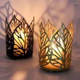 Świece Nordic Iron Art Golden Holder Zwykłe puste liście świecznik do domu Ozdoby przybory ślubne Dekor