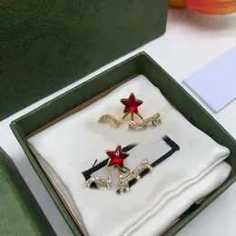 Lüks Küpe Kadın için Tasarımcı Mektup G Karşı Küpeler Kırmızı Kristal Yıldızlı Kulak Klipli Kaplama Rhinestone Ear Saplama Küpe Düğün Moda Takı Aksesuarları