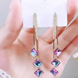 Dangle Chandelier Luxury Blue Crystal Heart Shape Tassel Pendant Earrings for Women Fashion Geometric Zirconia Drop Earrings Unusual Jewelry