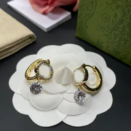 Простые серьги -дизайнер Crystal Letter G Серьги Серьги Антун Ухой Списка Золотые серебряные серьги для шпильки для женщины свадебная вечеринка модные ювелирные изделия