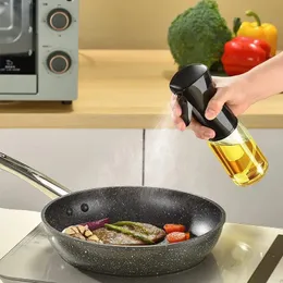 2024 Garrane de pulverização de óleo de alto valor Cozinha de cozinha tipo Óleo Spray Garraneiro BBQ BBQ Vinagre de molho de soja Pote garrafa para cozinhar Oil Mister