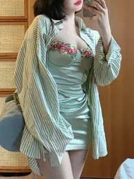 2024 Сладкое цветочное платье -набор женщина повседневное зеленое кардиган Элегантное полосатое мини -платье Y2K Пляжное корейское костюм Kawaii 240423