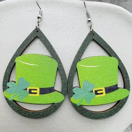 Studörhängen St. Patrick's Day for Women Irish Festival Hollow Out Green Wood Holiday Jewelry