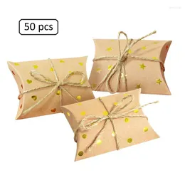 Wrap regalo 50pcs Kraft Paper Custini Candy Box Retro Wedding Packaging con artigianato di cortigiani compleanno di Natale