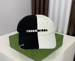 Klassisk herr baseball cap form broderi bokstav 5050 mössa i svartvit designer monterade hatt kvinnor mode hattar bomull justerabl4900699