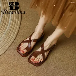 Sandały Rizabina Rozmiar 36-41 Kobiety płaski, prawdziwy skórzany klip nosowy butę letnie buty damskie plażę na plażę niskie obcasy 2024 Trend