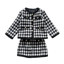 Meninas Tweed Plaid Suit Autumn Korean Fashion Plaid Elegant Small Flagrant Wind Jacket Skirt 2pcs Conjuntos 240424