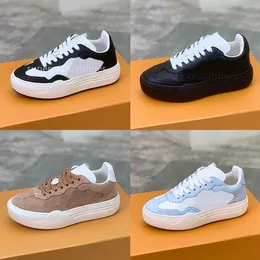 Designers skor groovy plattform sneakers män kvinnor präglade platt skor klassisk kalvskinn svartvitt modetryck tränare storlek 35-46