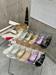 Seksi kadınlar yüksek topuklu tasarımcı topuklu kama pyraclou studs madmonica espadrille kama platformu gladyatör sandalet moda bayanlar kama sandaletler perçin ayakkabı ayakkabı