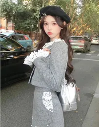 Arbeitskleider süßer koreanischer Spitze Patchwork Wollmantel Rock Zweiteiler Lady Fashion Print O-Neck Bead Solid Celebrity Chic Slim Winter