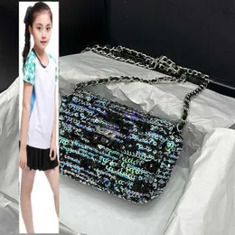 حقائب الأطفال العلامة التجارية الفاخرة CC Bag Womens Designer Green Shimmer الترتر الغرور أكياس كلاسيكية مصغرة صغيرة التجميل الشفاه مربع Gold Metal Hardware Matelasse Cros