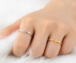 Jesus Cross Ring for Women Men Christian Jewelry Gold Resizable Bague Simple Rostfritt stål Knuckle Rings1858453