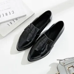 Casual Shoes Low Heel Elegant Normal Leather Career Pointed Toe Square Heels Patent Black Ladies Footwear Women's On Offer A L E