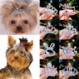 Hundkläder Pet Hairpin Crowns Fairy Hair Comb Crystal Rhinestone Tiaras huvudbonad huvudbonad katt prinsessa födelsedagsfest smycken