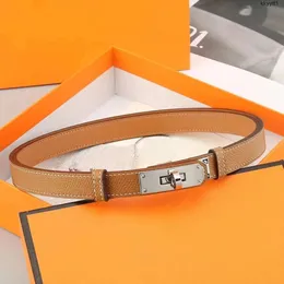 مصمم حزام امرأة Ceinture Luxe All-Match Simple مع تنورة لباس السراويل حزام الخصر مدسوس لحزام المرأة 2.0 سم قفل الأحزمة الضيقة