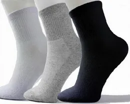 Men Meias Athletics Sport Basketball Long Cotton Socks Male primavera Summer, executando meias Soild frias para todos os tamanhos 117133993