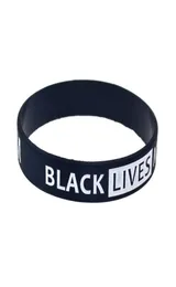 100 pezzi si oppongono alla discriminazione delle specie Debossed Fist BLM Black Lives Bracciale in gomma silicone per promozione Gift8908079