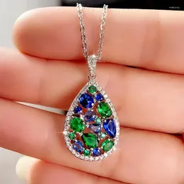 Colares pendentes Colar de zirconia cúbica/verde azul -verde para mulheres Design moderno de moda jóias de festas femininas de casamentos femininos