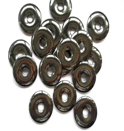 Kup 6pcs Hematit Donut Stone 30 mm dysk srebrny szary hematytowy kamień szlachetny pi pączek ogniskowy wisiorek hemaite biżuteria 5921504