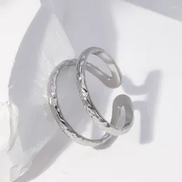 Clusterringe Qmcoco Hollow Ring 2024 Trendy einfache elegante Doppellinien Paar Party Schmuckzubehör Geschenk für Frauen