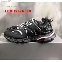 Track 3 mit LED -Schuhkleid -Schuhen Designer mit LED -Track 3 3.0 Schuh Männer Frauen Sneaker Triple Black White Pink Sneaker Tracks Spo