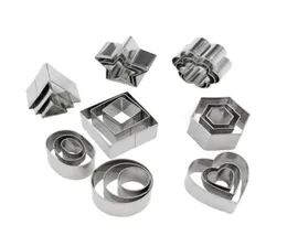 2021 3pcsset Baking Moulds Stainless Steel baking mold Cookie Cutters Plunger Biscuit DIY Mold Star Heart for baby kids7693118