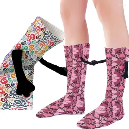 Donne calzini Funny Skull Stampa che tiene per mano Creative High Ankle Street Riding Women's Travel's Party Fashion