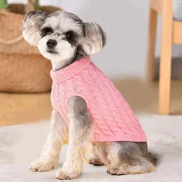 Aparel de cachorro Pet Sweater Cosy Sweathers de inverno elegante Designs de gola alta para cães de gatos para mantê -los aquecidos na moda