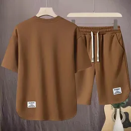 Männer Sportswear Set Herren Retro mit Eisseide T -Shirt Shorts LOSS FIT SOLD COLOR DAWKREKREISTE FÜR AKTIVE 240430
