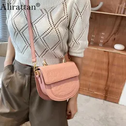 Shoulder Bags Alirattan Printed PU Leather Crossbody Bag For Women Fashion Design Messenger Luxury Travel Vacation