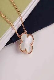 European Four Leaf Necklaces High Quality Women Pendulous Clover Gift Wedding Qtt Chains5299029