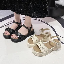 حذاء اللباس 2024 نساء صندل شاطئ لكعب الصيف في جميع المباراة Med Dlogs Wedge Sandalen Girls متوسطة منصة من الخارج