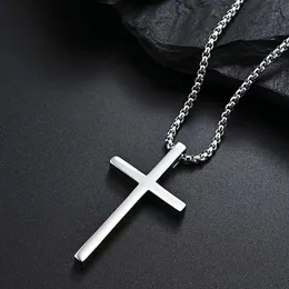 Vnox Cross Collese для мужчин, женщин, Sier Color Plain Cross Penend Pendation Word с цепью коробки из нержавеющей стали