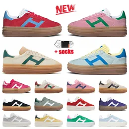 Low Top Bold Designer Women Casual Shoes Pink Blue Gum Cream Collegiate Green Yellow Maroon White Black Suede Leather Platform Sneakers Flat Womens Sports Trainers