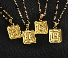 Collane a ciondolo Bar Bar Hip Hop Gold Square Lettera iniziale Collana per donne Coppia di catene di maglioni in acciaio inossidabile vintage Jewelrype5113897