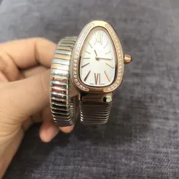 여자 시청 relojes 디자이너 여성 뱀 시계 시계 시계 시계 럭셔리 뱀 모양 숙녀 레트로 패션 쿼츠 시계 여성 드레스 시계 relogio montre