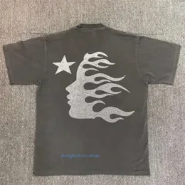 Tasarımcı Erkek Tişörtleri Yıkanmış Gri Cehennem Yıldızı Stüdyoları Gömlek Erkek Kadın Yüksek Kaliteli Siyah Top Tees Tişört Haikyuu