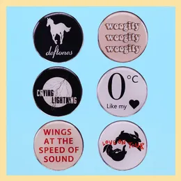 Broschen Music Song Round Badges Friend Fans Boutique Medaille Geschenk Emaille Pin Rock Band Metal Brooch Revers Accessoires
