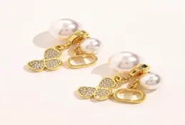 Gold Designer Earrings Stud Fashion Pearls Letter Pearl Earings Personality Planet Creative Hanging Jewelry lovely pendant Versati9427623