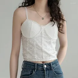 دبابات النساء Heliar Women Summer Trops Tops Brops Lace Sexy Tank Top Disual Landless Spaghetti Camis مع وسادة صدرية لعام 2024