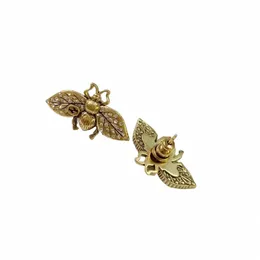 Retro Classic Style G-Letter Designer Stud Earrings Bee Brand Letter Bag Earring For Women Charm smycken Accory Wedding Presents Högkvalitativ K27O#