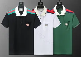 5A 2024 Mens Polo Gömlek Tasarımcı Polos Gömlekleri İçin Moda Odak Nakış Gömülü Snake Jartiyer Arılar Baskı Desen Giysileri Tee Siyah Beyaz Erkek Tişört 01