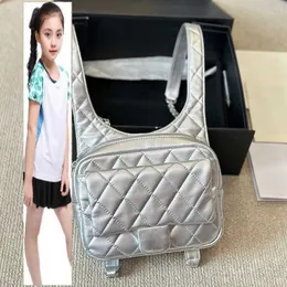 Kids Bags Luxusmarke CC Bag 24C Damen Matt Color Classic Klassiker Mini Flapp Square Rucksacktaschen Drehen Sie Lock Diamond Gitter Outdoor Travel Sport täglich Outfit Designer Handb