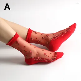 Kadın SOCKS 1PAIR Çiçek Nakış Kristal İpek Yaz Ultra-İnsman Moda Kadın Elastik Kısa