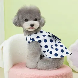 犬のアパレルポルカドットパターンスカートペットベストスタイルドレスキャットボウノット装飾夏の着用