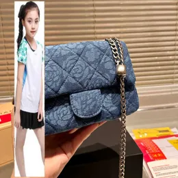 Kids Bags Luxury Brand CC Bag Womens Denim Camellia Classic Mini Flap Square Quilted Blue Bags Crush Heart Bead Silver Metal Chain Crossbdoy Phone Card Holder Makeup O