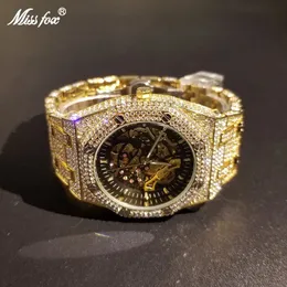 Drop Luxury Diamond Watch for Men 18k Gold Ice Out Orologi automatici Hiphop Bling Scheletro Scheletro MECCANICO OCCOLAZIONE DI MARCHIO 240429